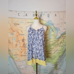 Cute Summer Blue and Yellow Floral Top Lace Front Size L